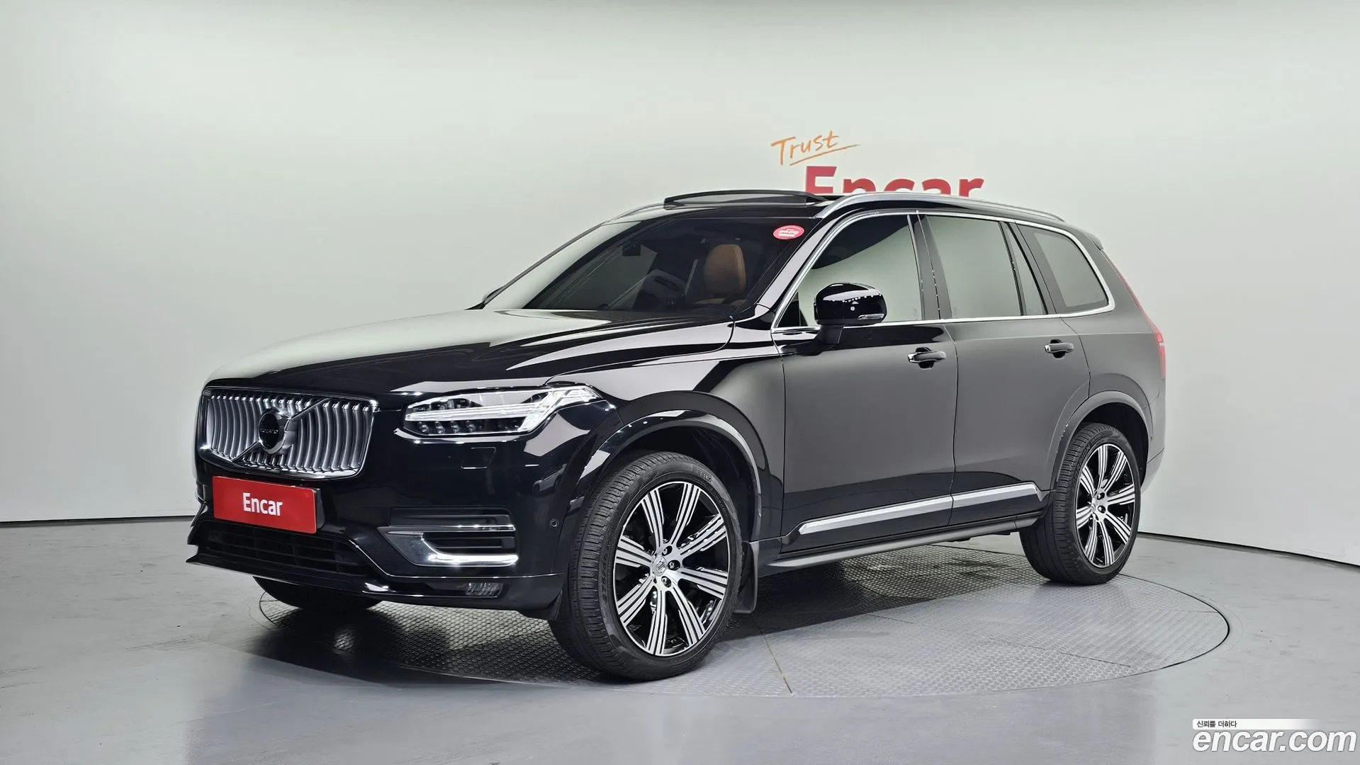 Volvo XC90 2021 — фото 1