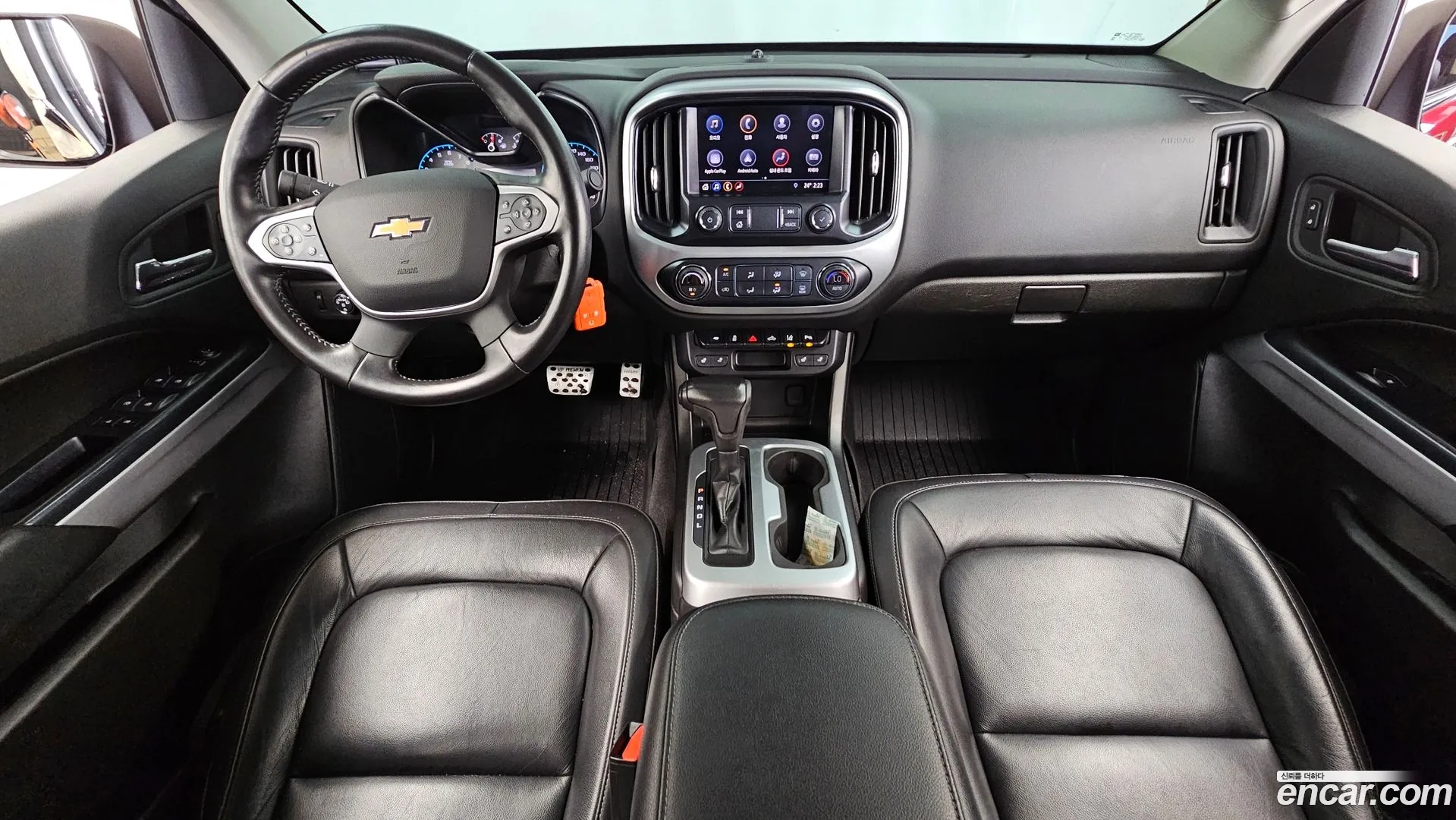 Chevrolet Colorado 2020 — фото 1