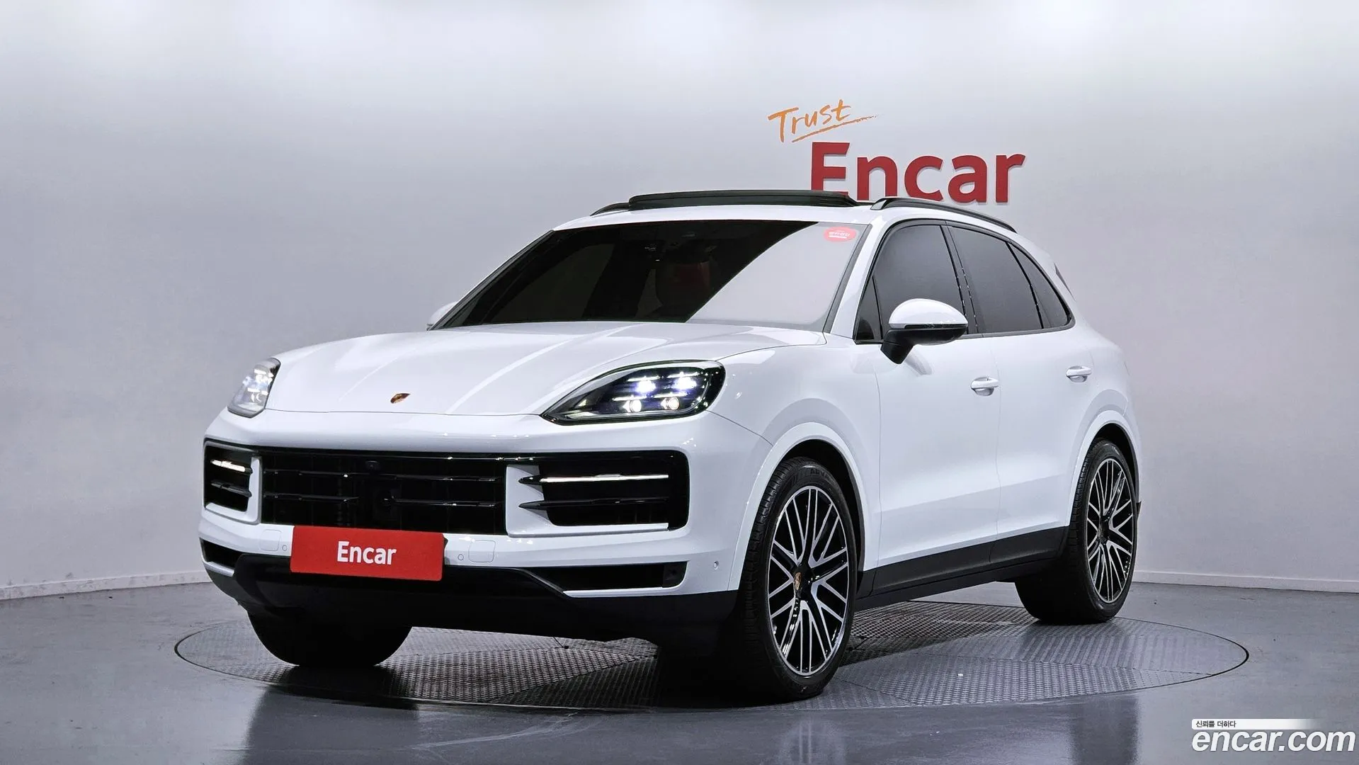 Porsche Cayenne 2025 — фото 1