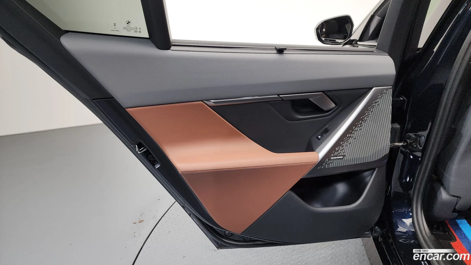 BMW i5 2024 — фото 3