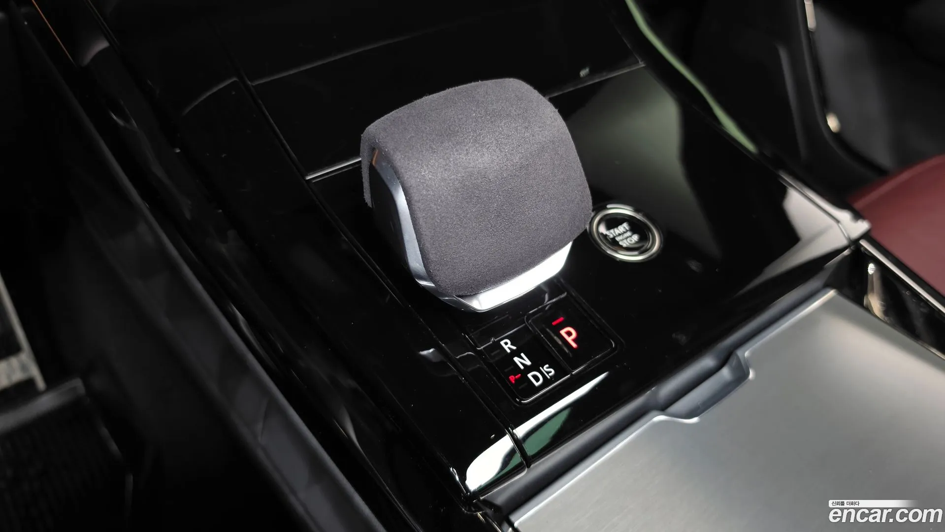 Land Rover Range Rover Sport 2024 — фото 1