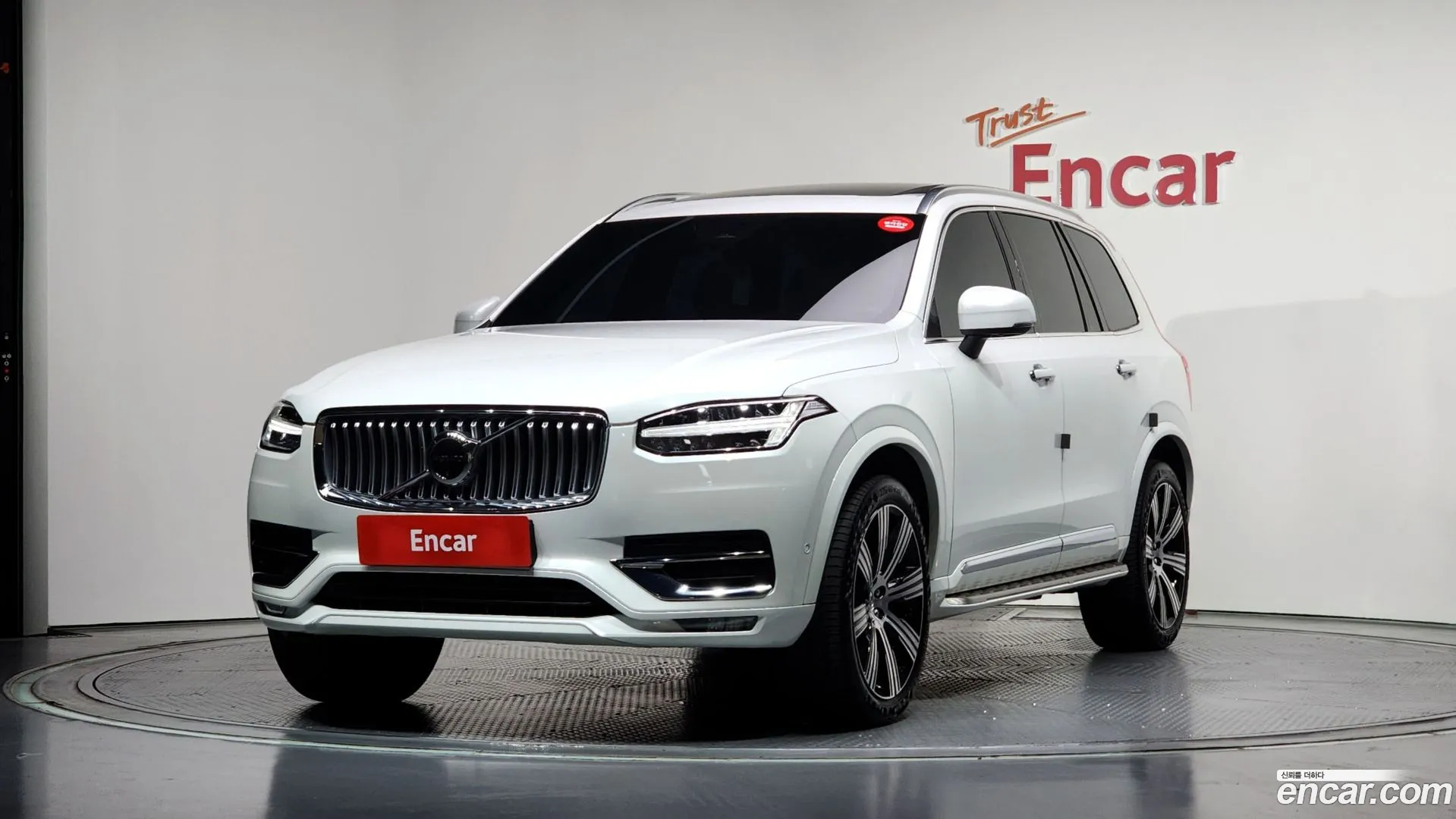 Volvo XC90 2023 — фото 4