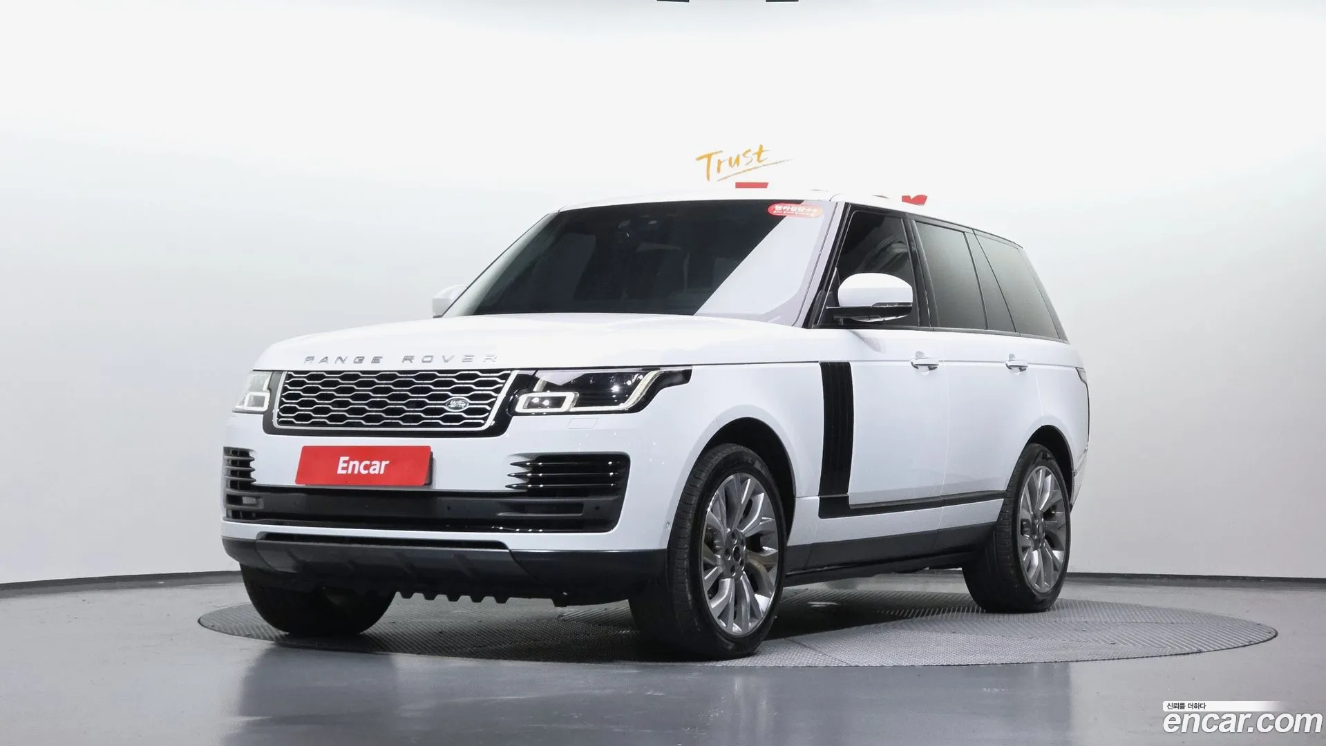 Land Rover Range Rover 2020 — фото 2