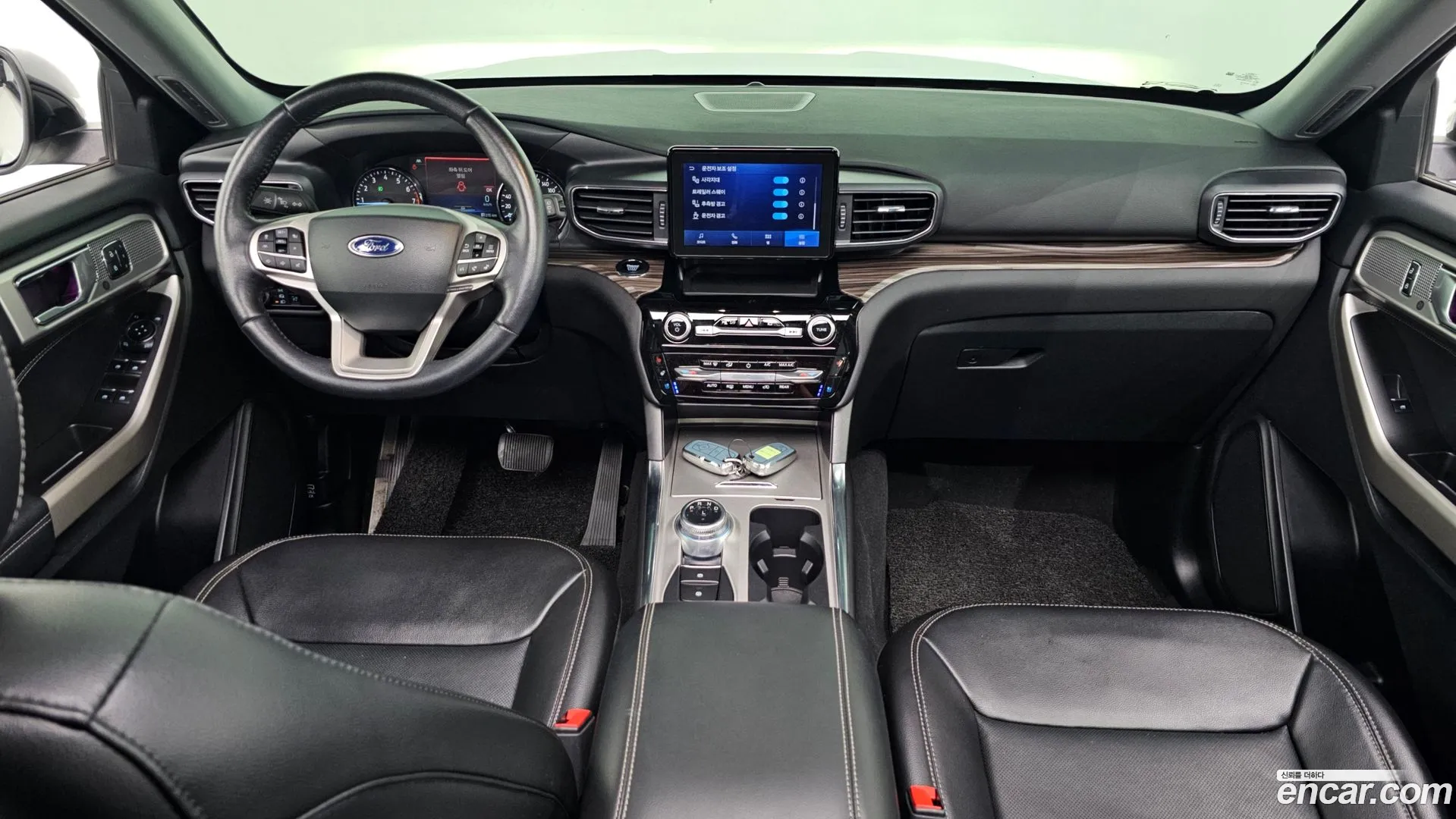 Ford Explorer 2023 — фото 2