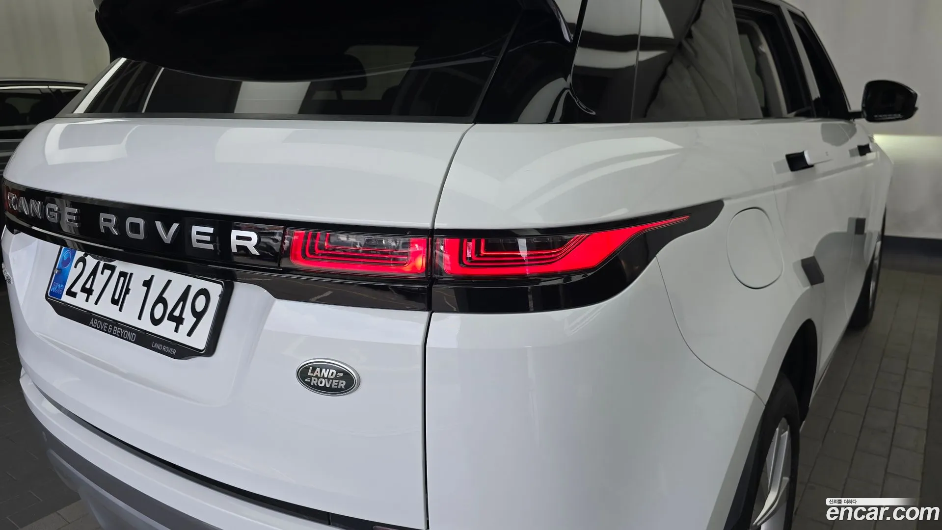 Land Rover Range Rover Evoque 2023 — фото 3