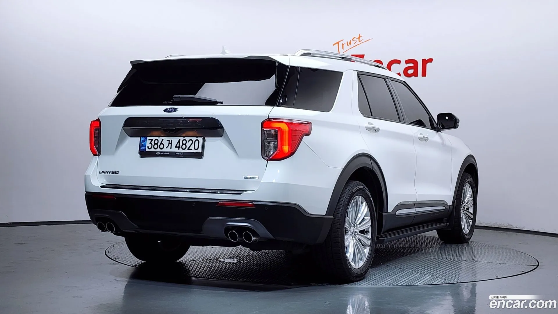 Ford Explorer 2021 — фото 5