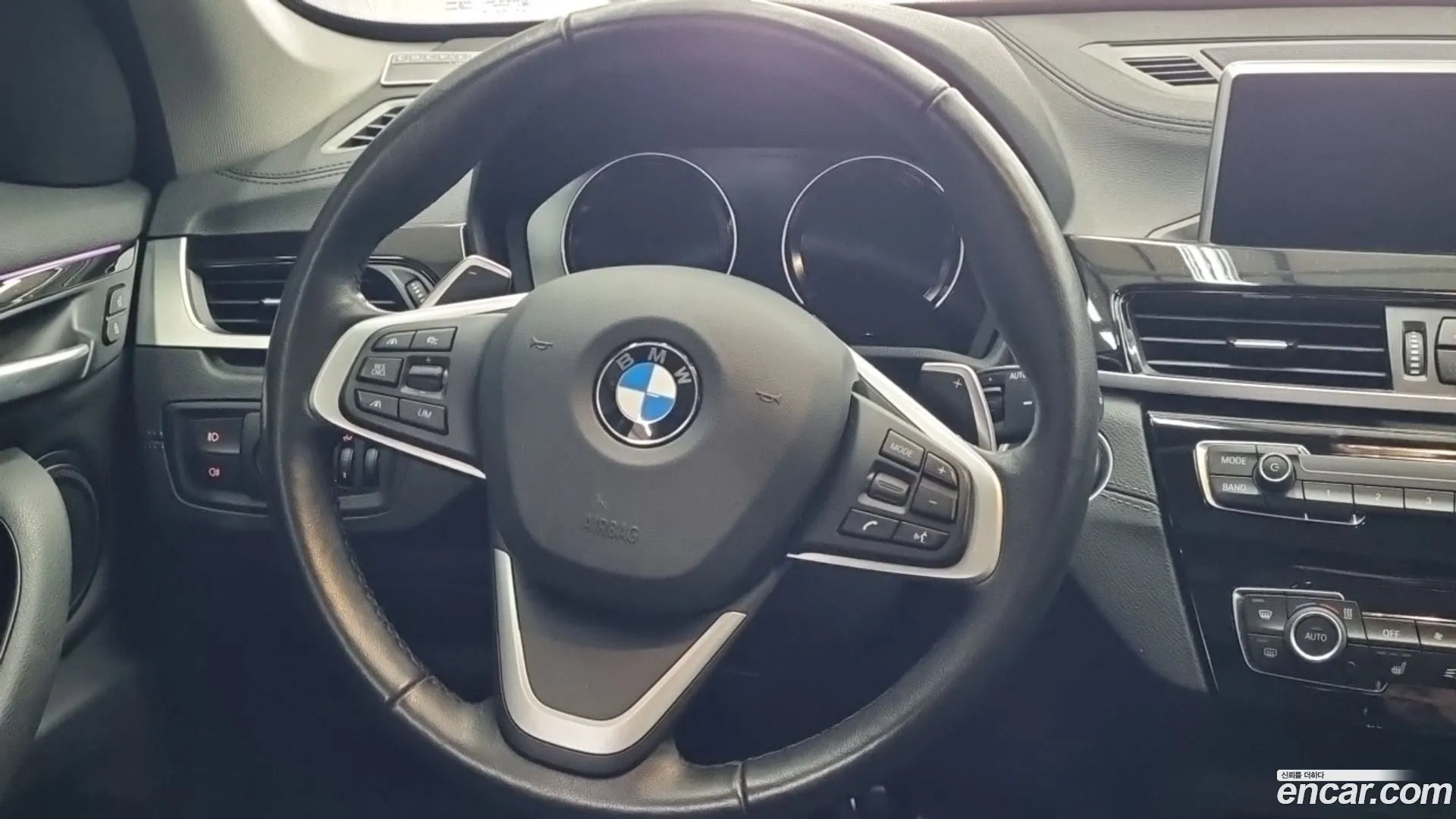 BMW X1 2022 — фото 1