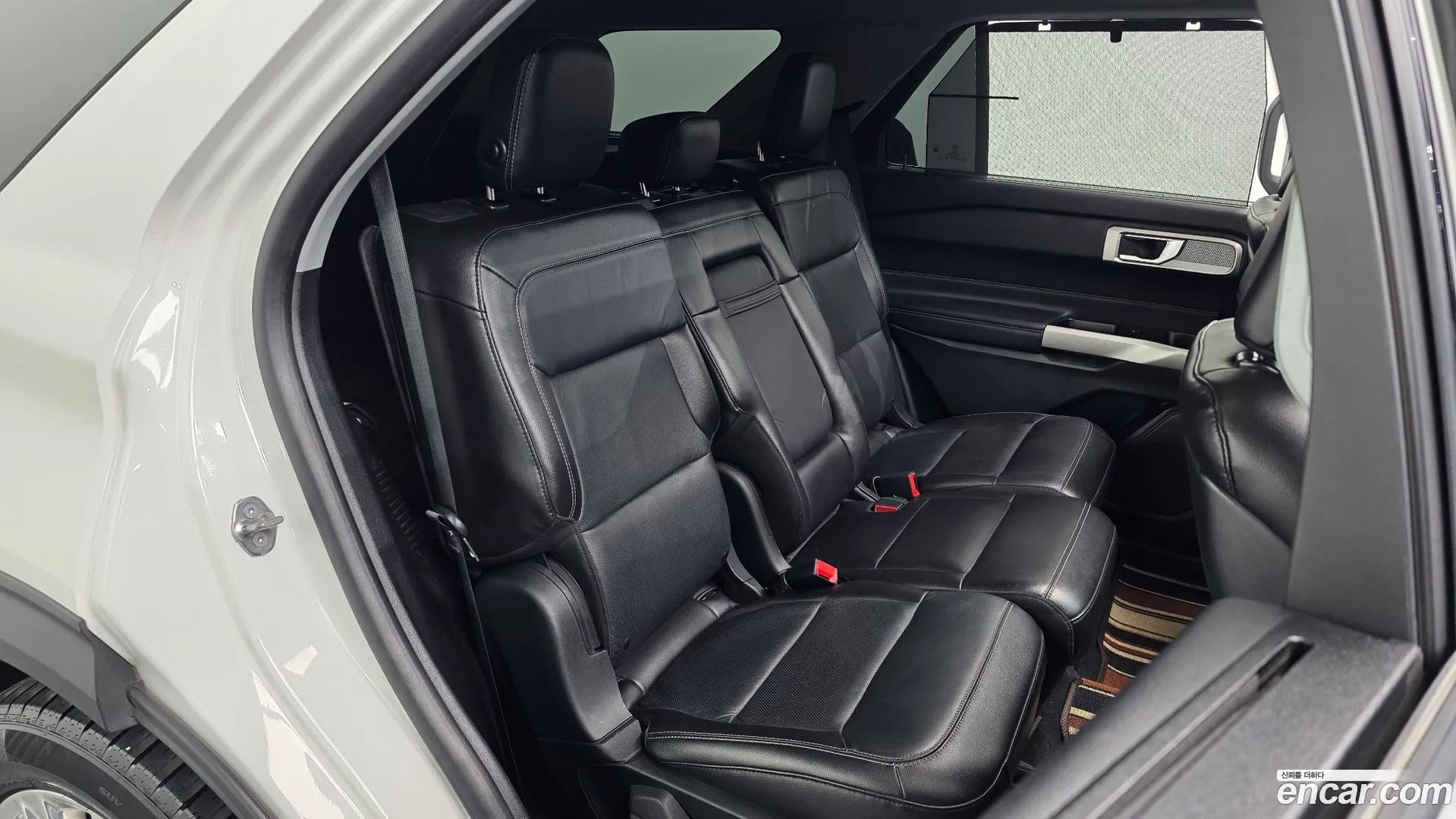 Ford Explorer 2020 — фото 2