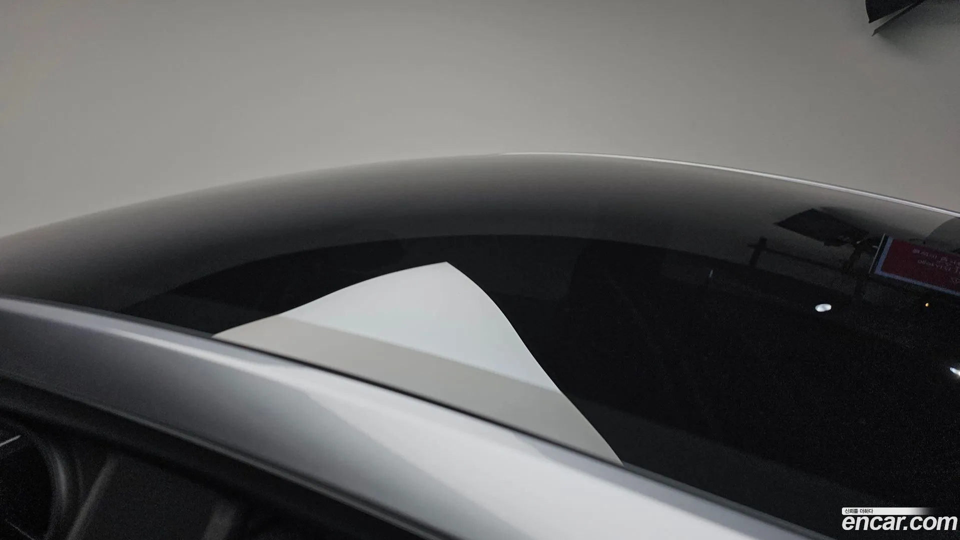 Tesla Model Y 2025 — 5