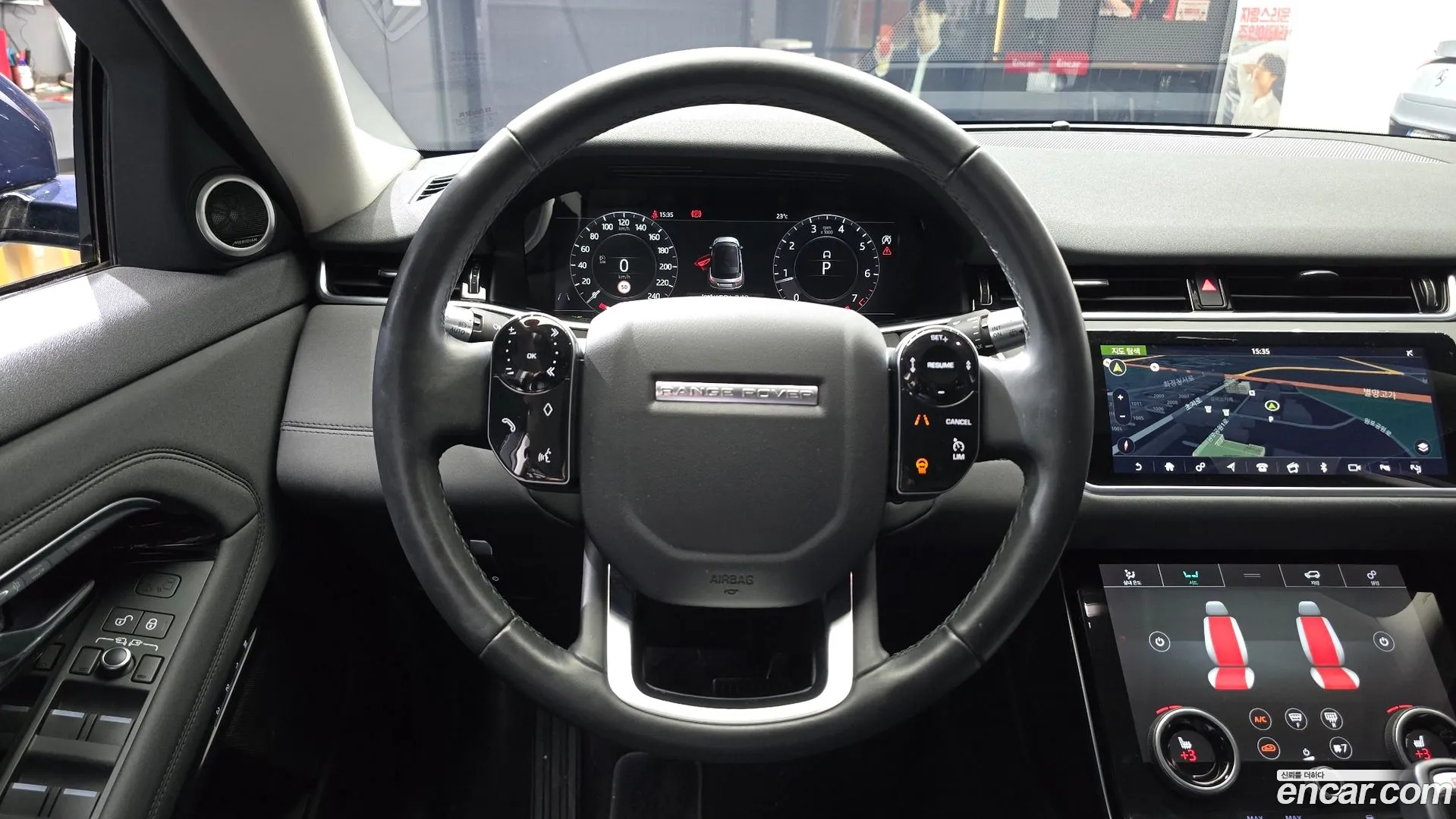 Land Rover Range Rover Evoque 2020 — фото 1