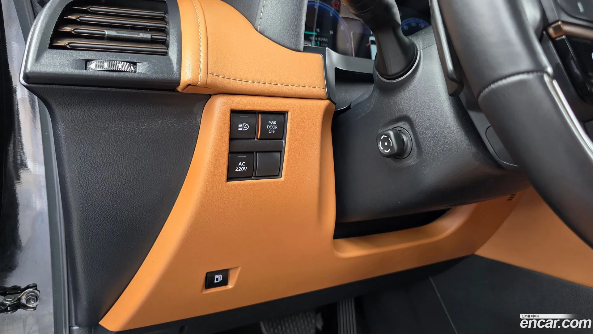 Toyota Alphard 2024 — фото 2