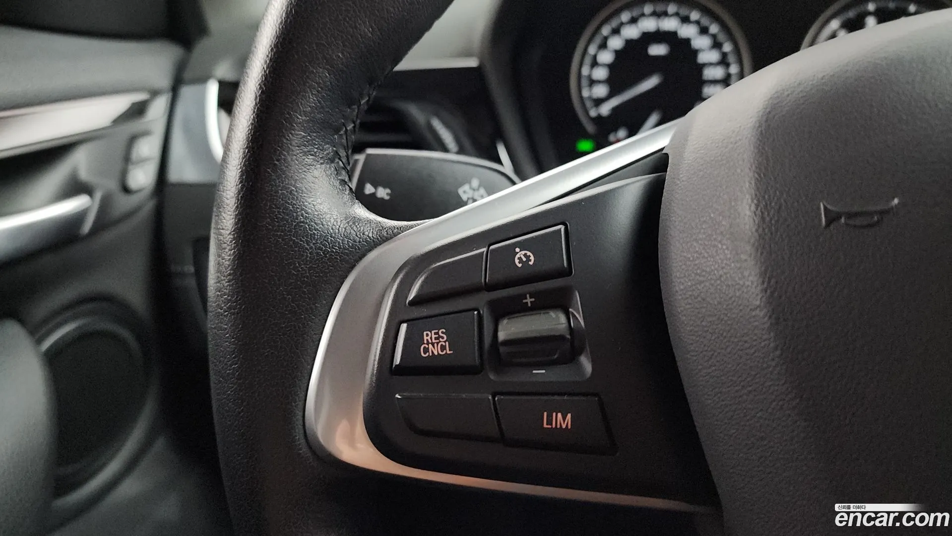 BMW X2 2020 — фото 1