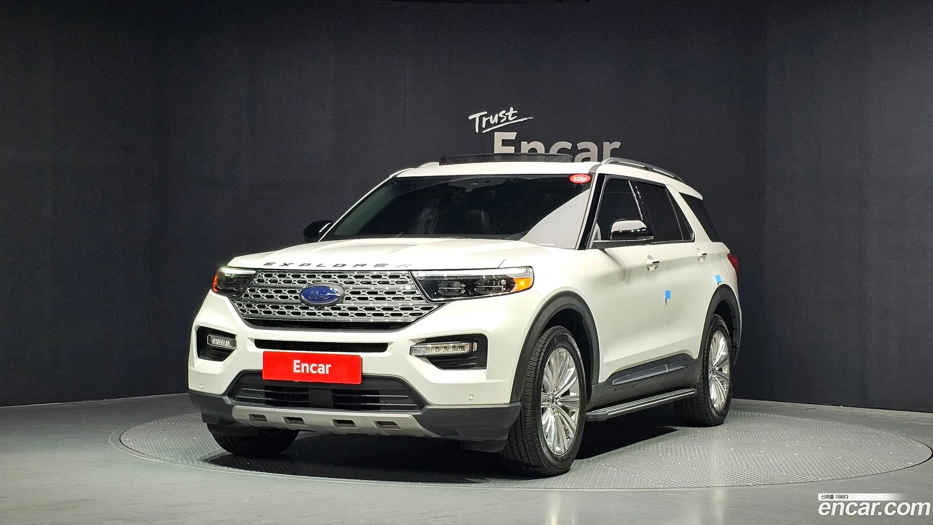 Ford Explorer 2021 — фото 2