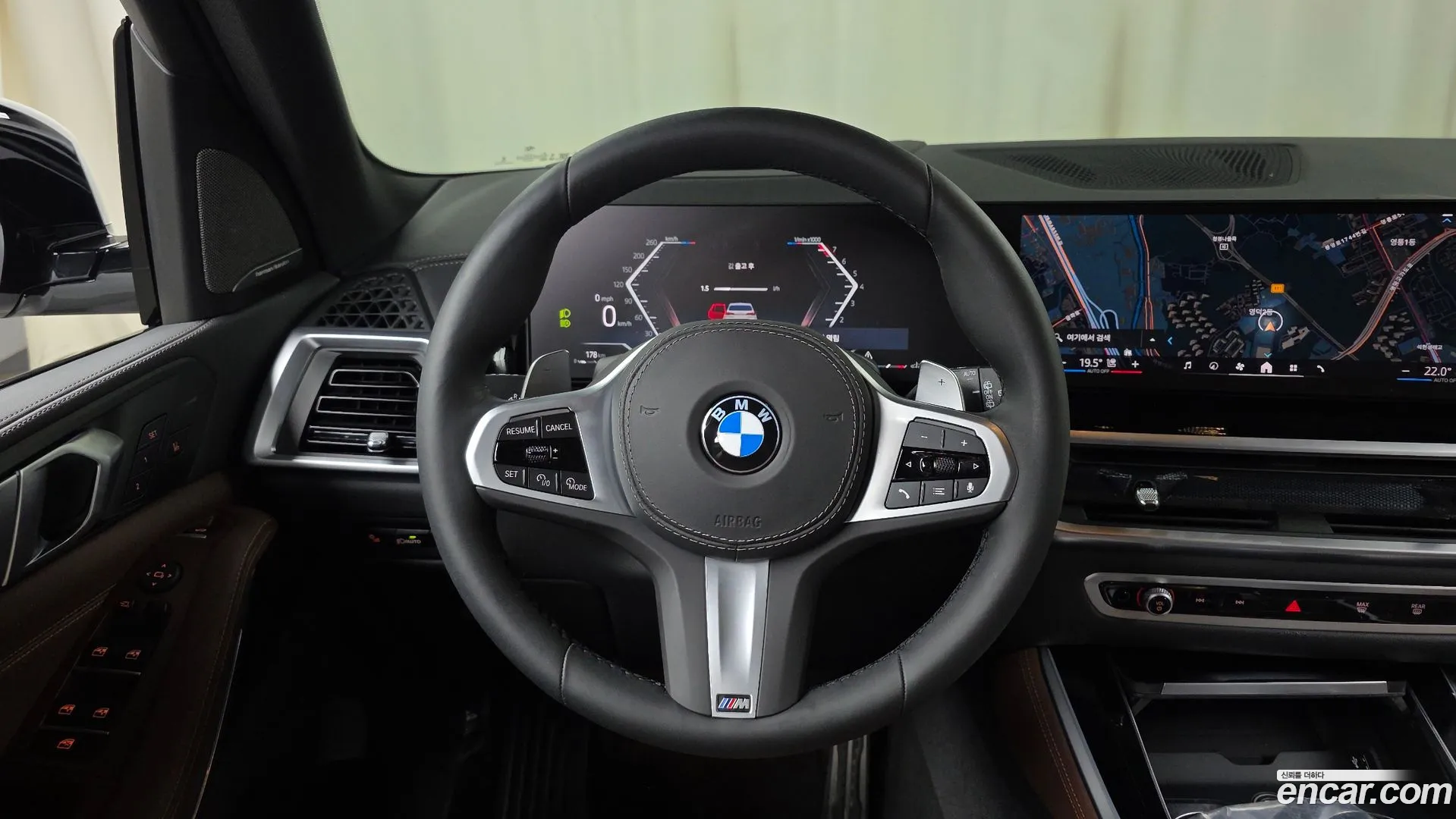 BMW X5 2025 — фото 1