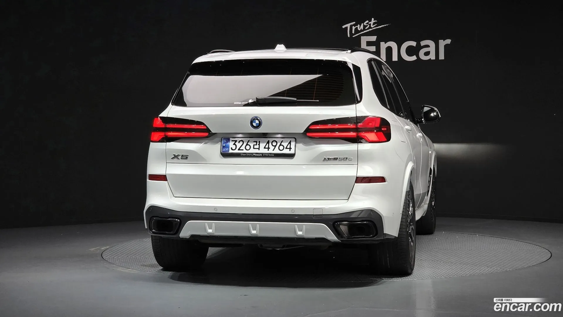 BMW X5 2025 — фото 1
