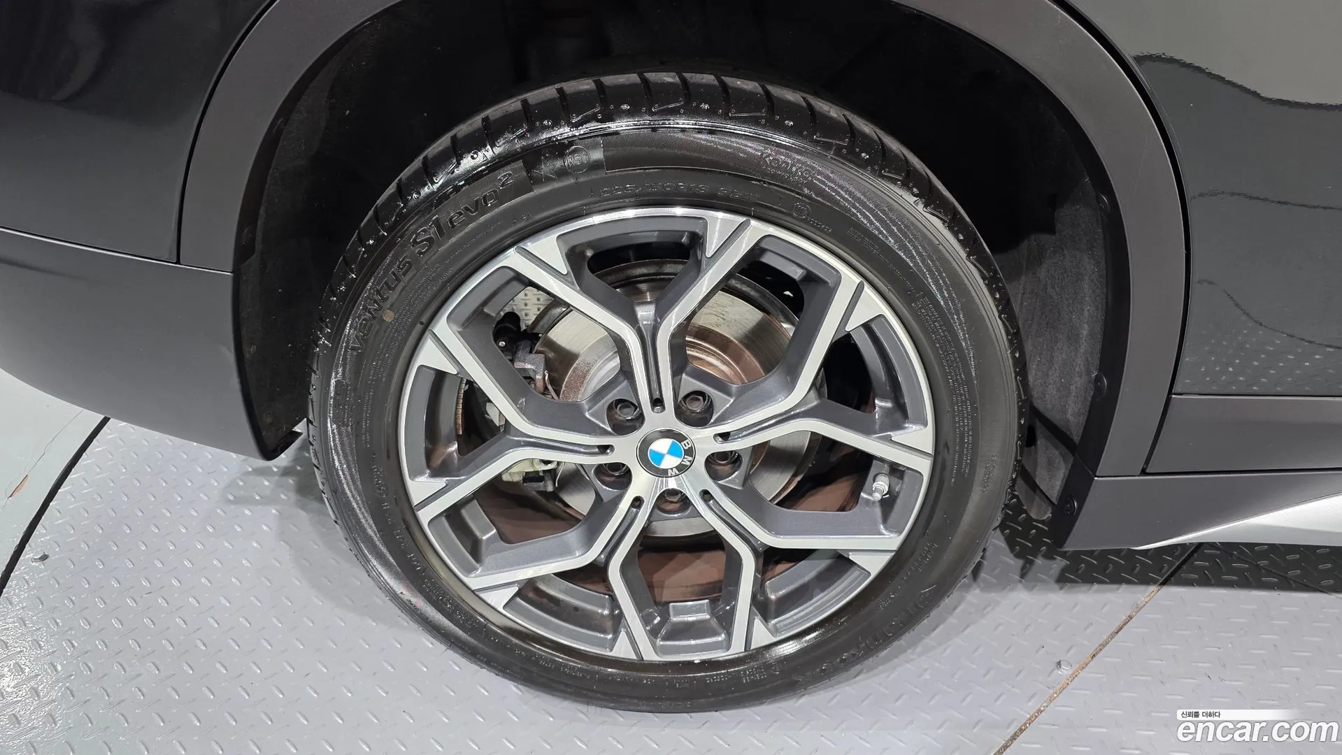 BMW X1 2021 — фото 2