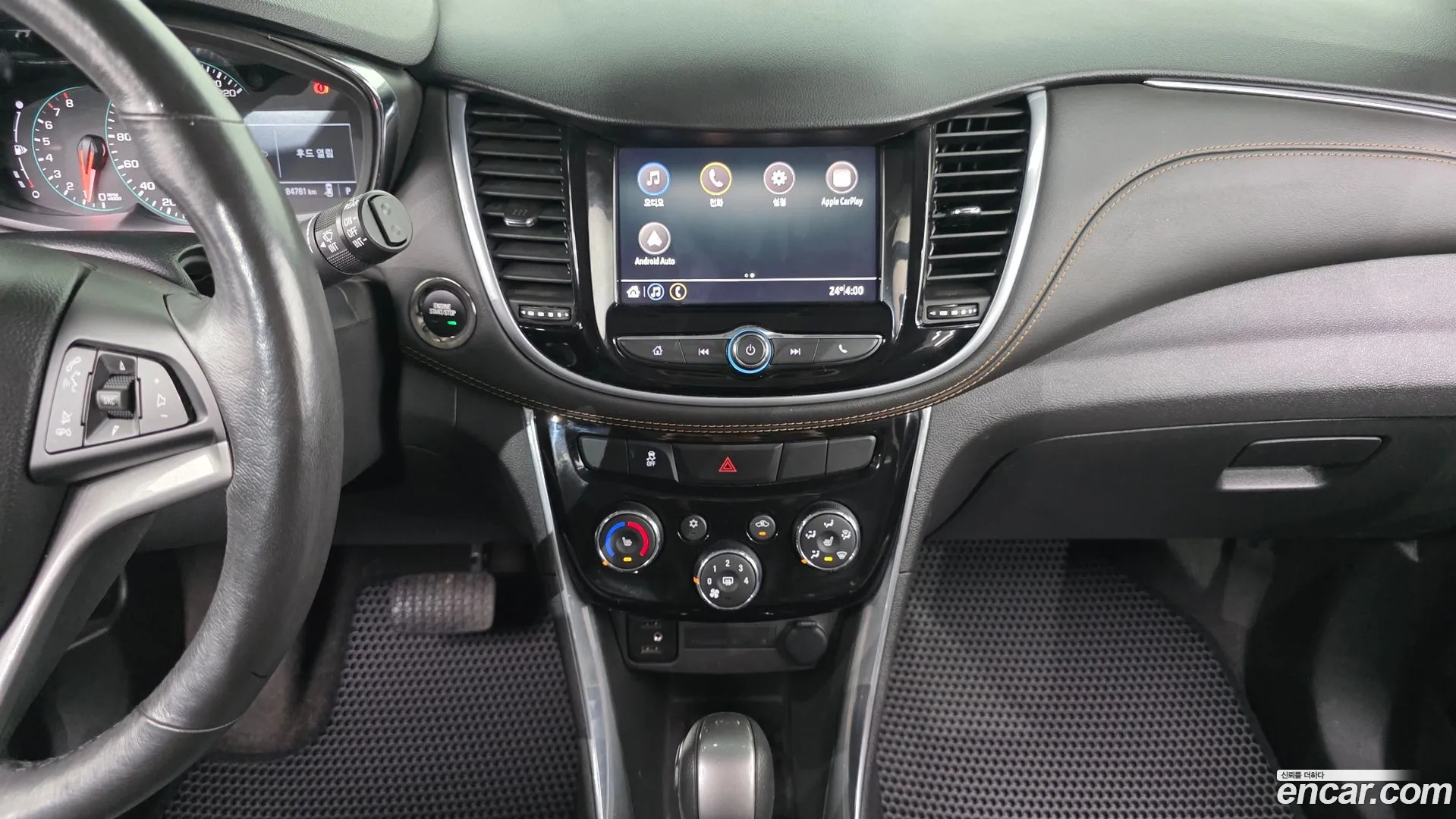 Chevrolet Trax 2022 — фото 1