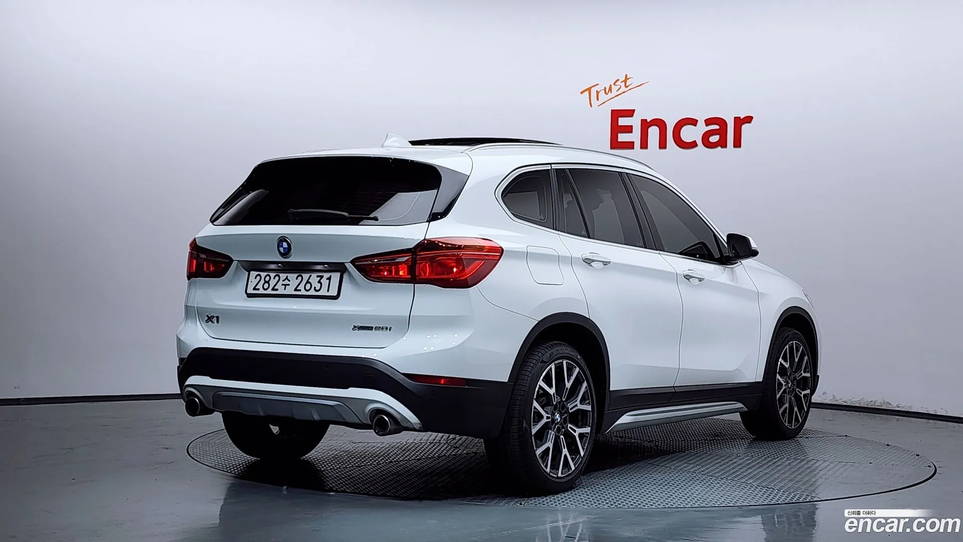 BMW X1 2022 — фото 2