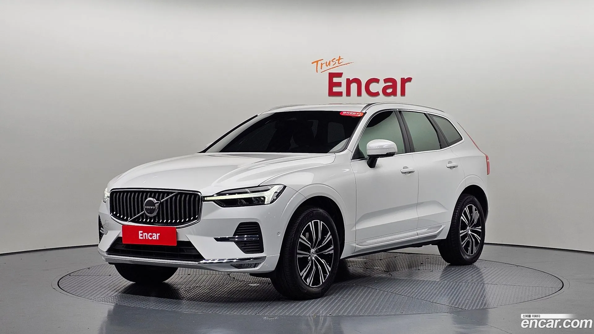 Volvo XC60 2021 — фото 4