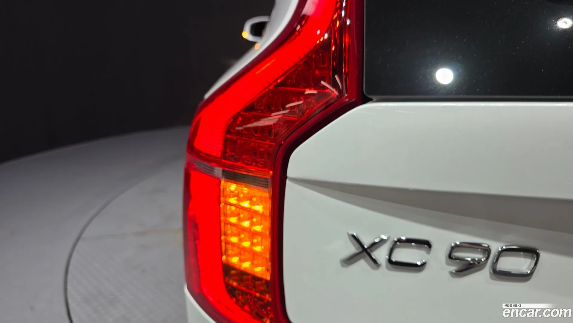 Volvo XC90 2025 — фото 4
