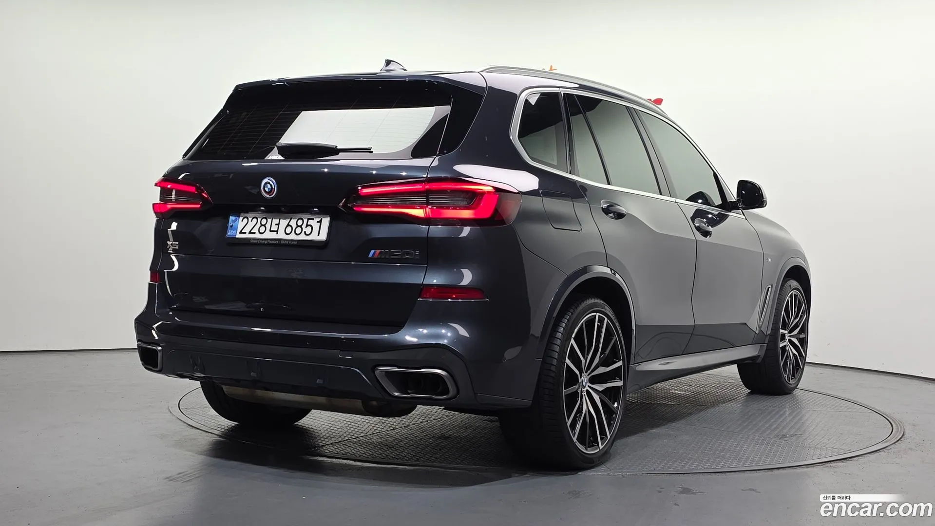 BMW X5 2022 — фото 1