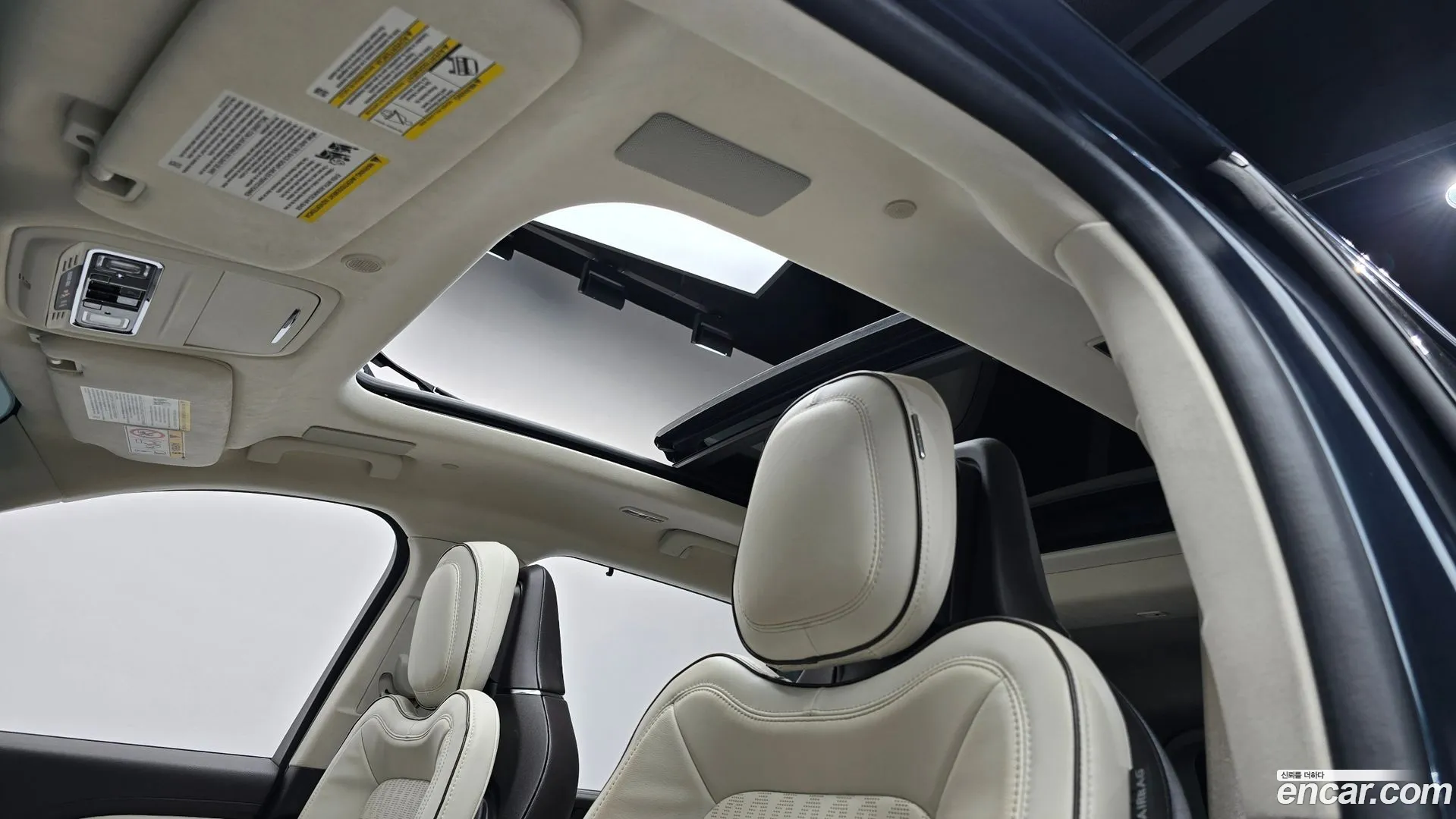 Lincoln Aviator 2022 — фото 1