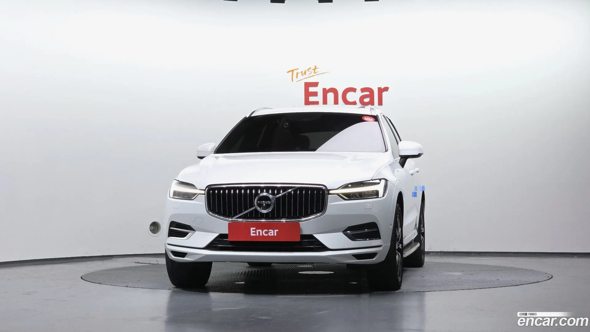 Volvo XC60 2020 — фото 2