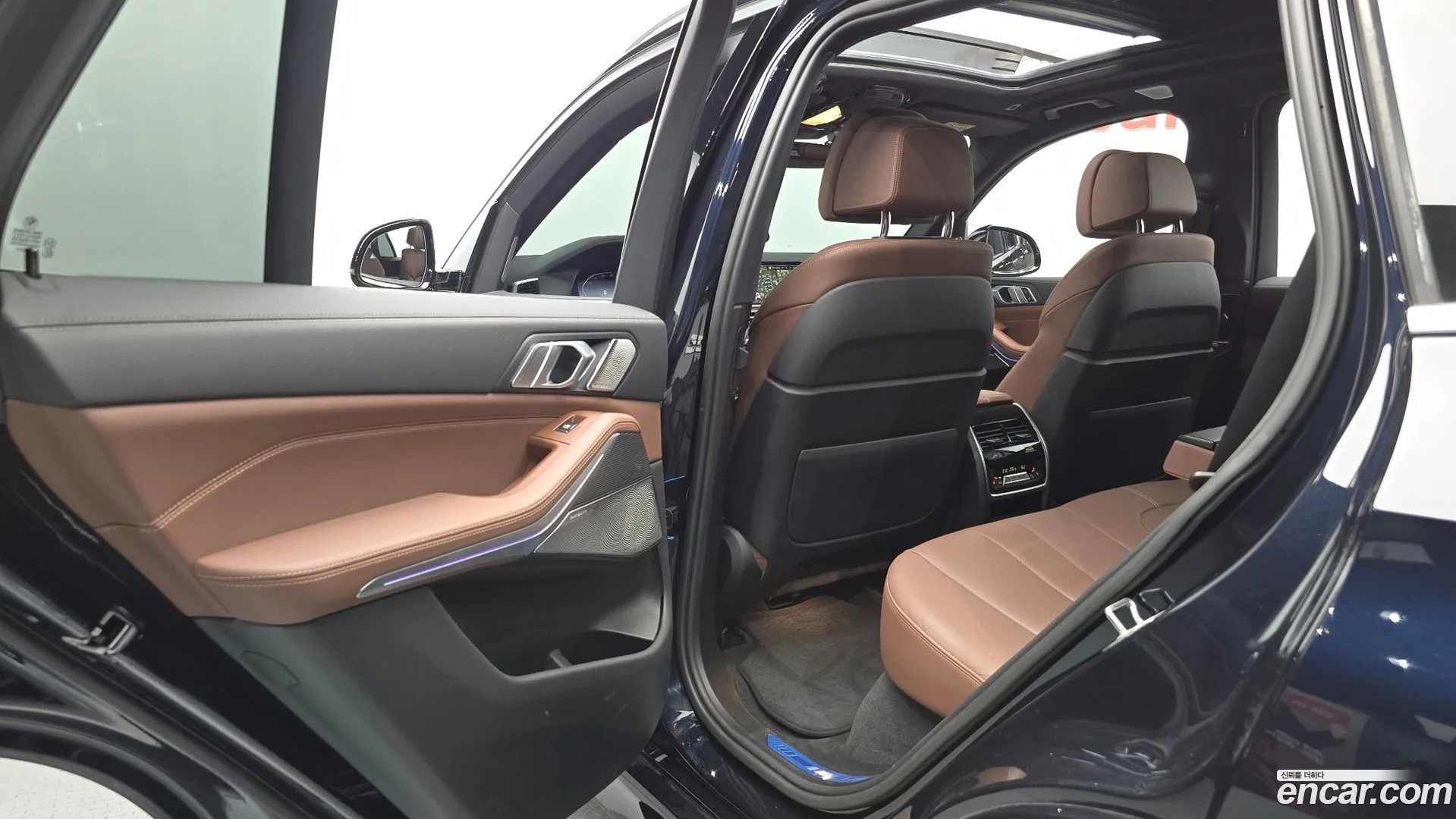 BMW X5 2021 — фото 1