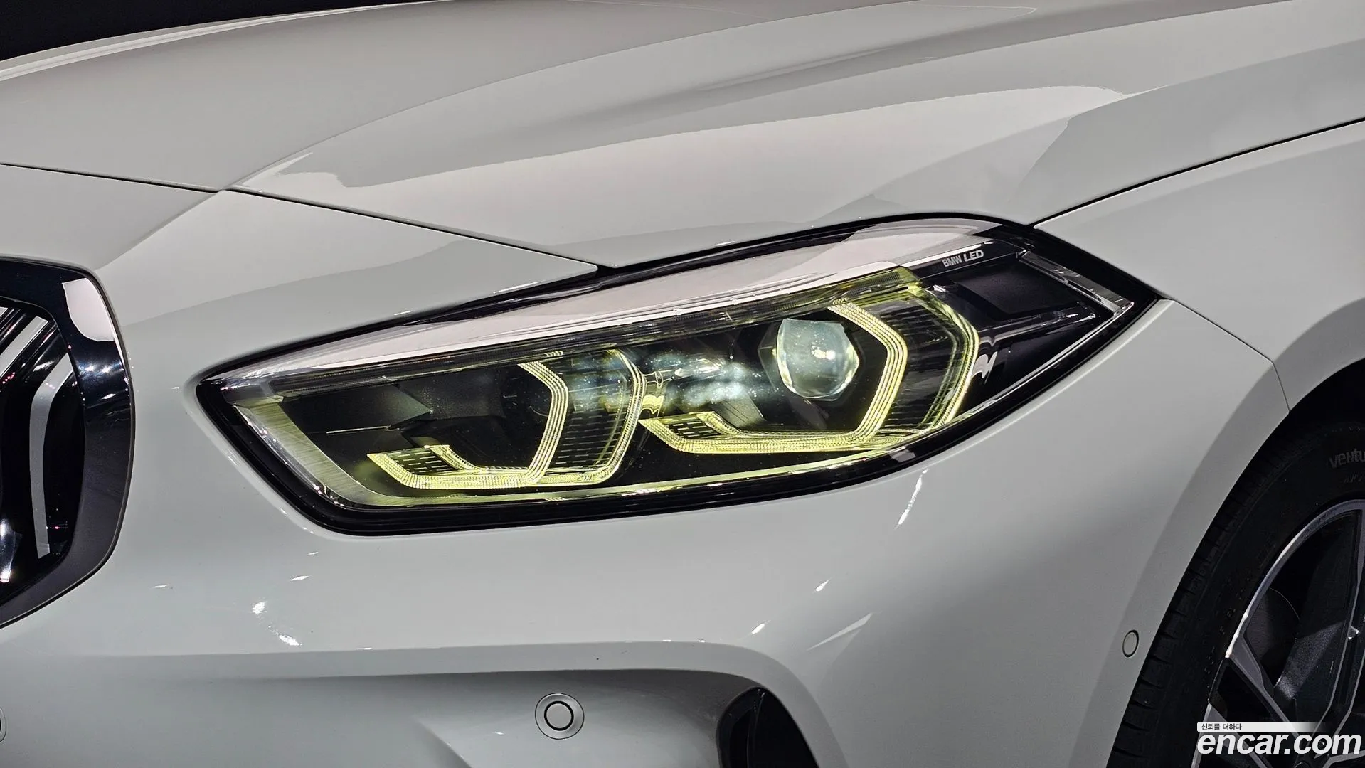 BMW 120i 2021 — фото 2
