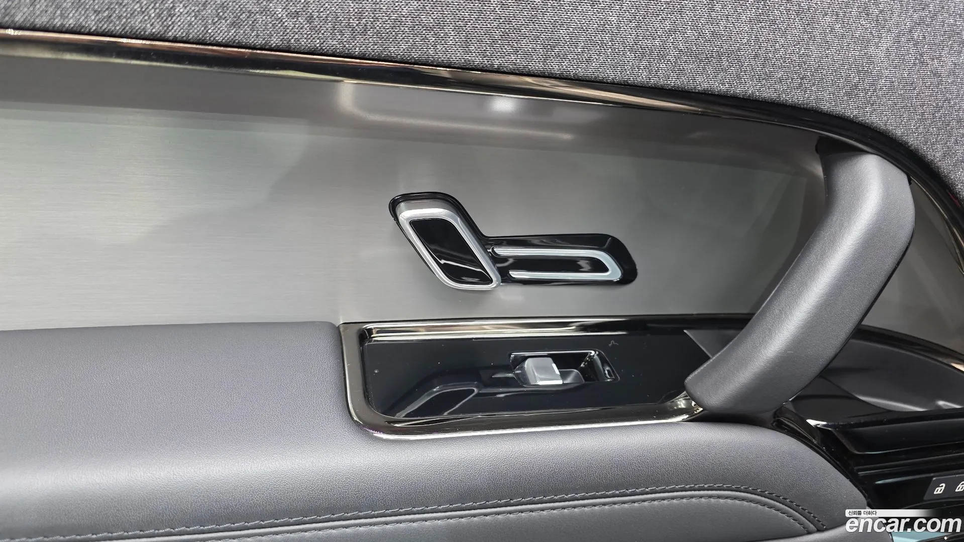 Land Rover Range Rover Sport 2023 — фото 2