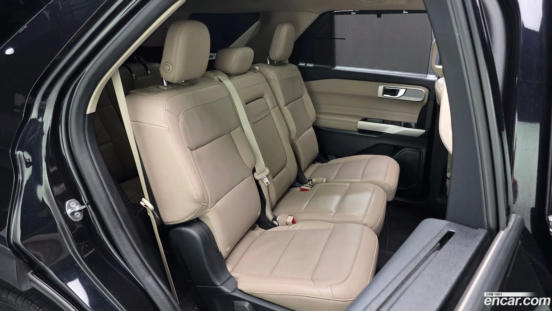 Ford Explorer 2020 — фото 3