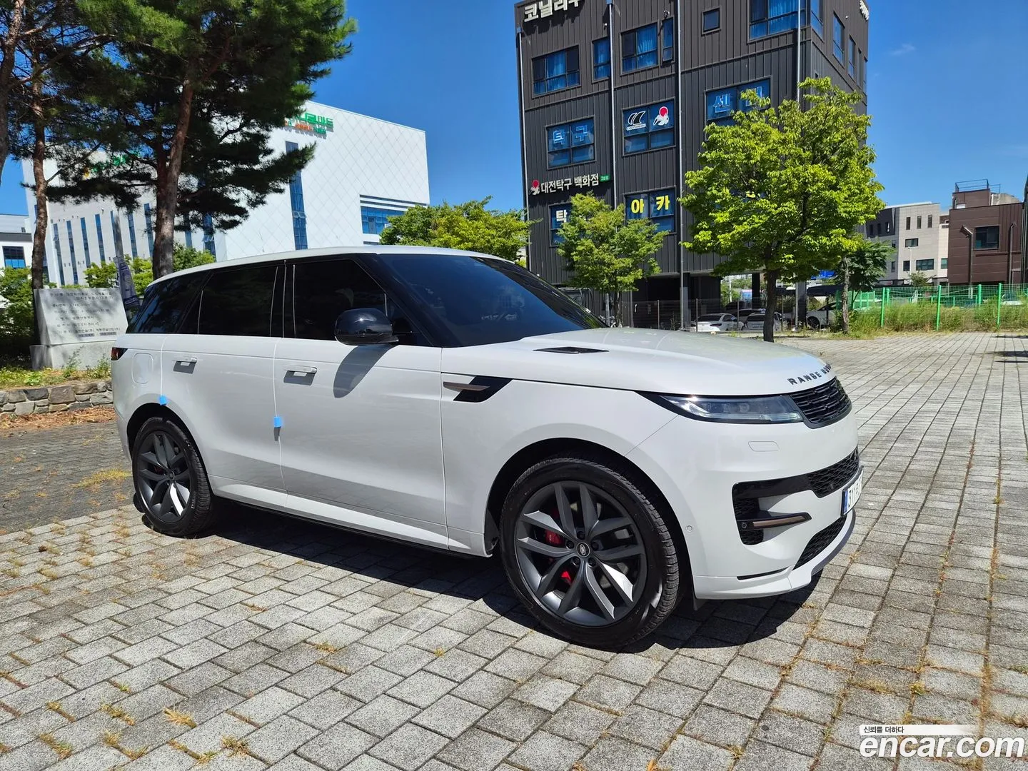 Land Rover Range Rover Sport 2023 — фото 5