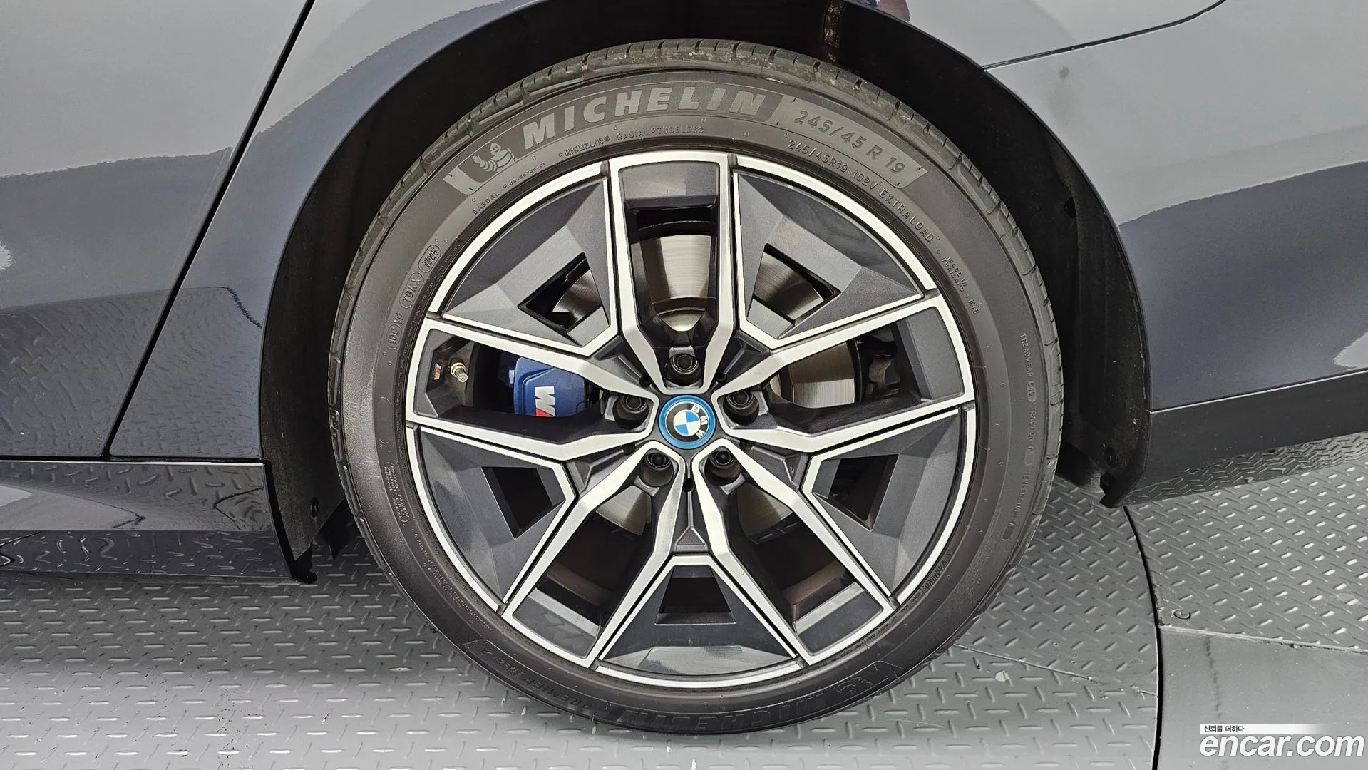 BMW i5 2024 — фото 5