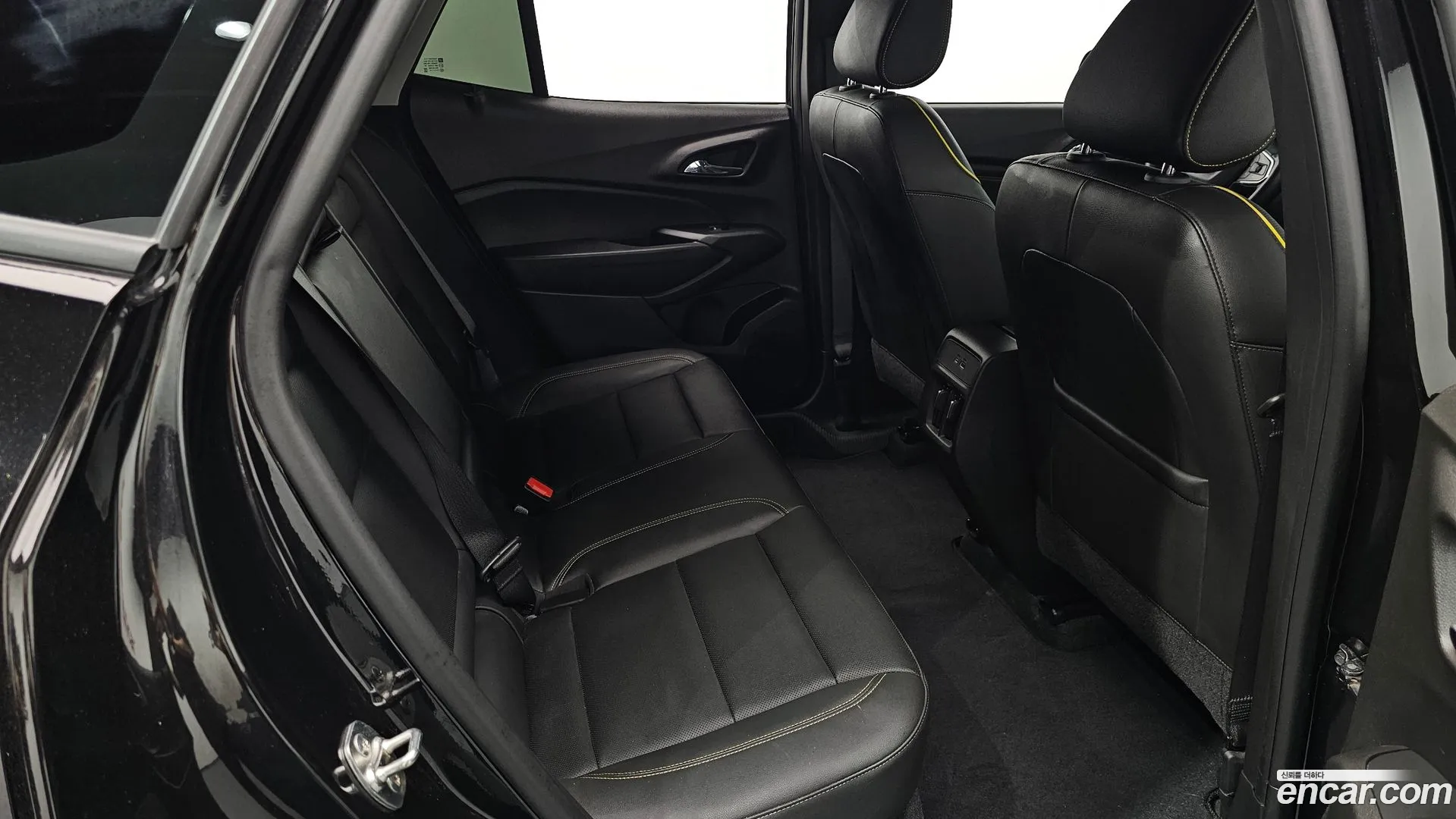 Chevrolet Trax 2023 — фото 1