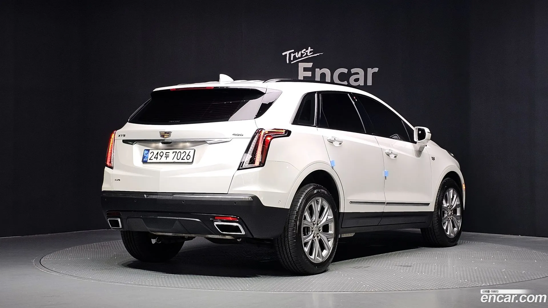 Cadillac XT5 2020 — фото 2