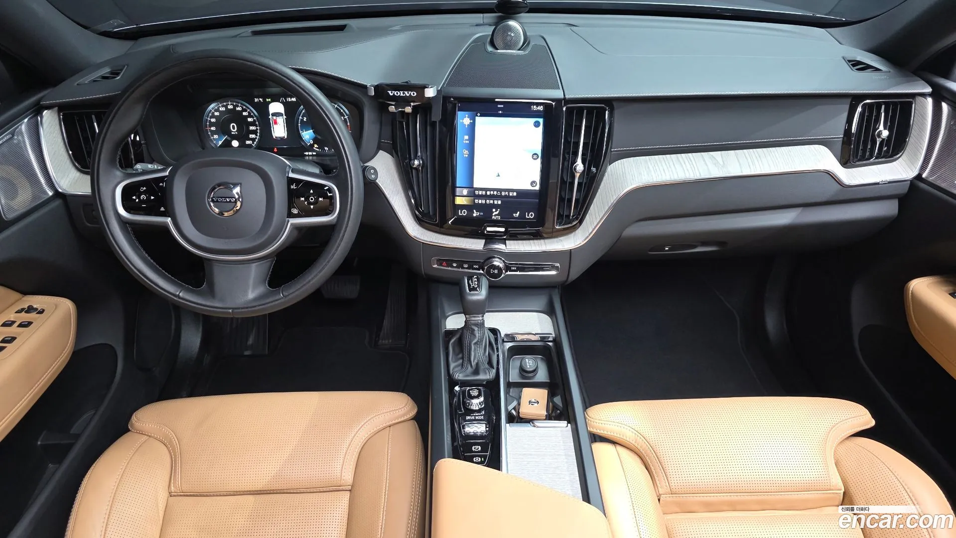Volvo XC60 2020 — фото 4