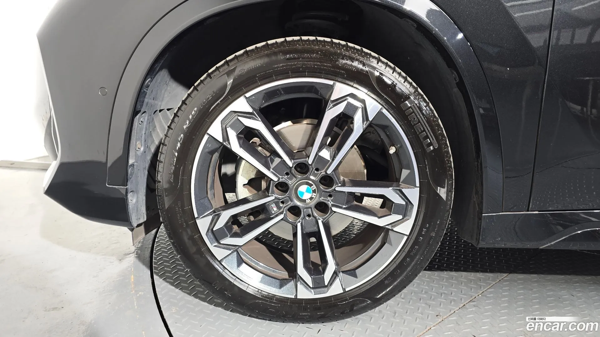BMW X1 2023 — фото 1