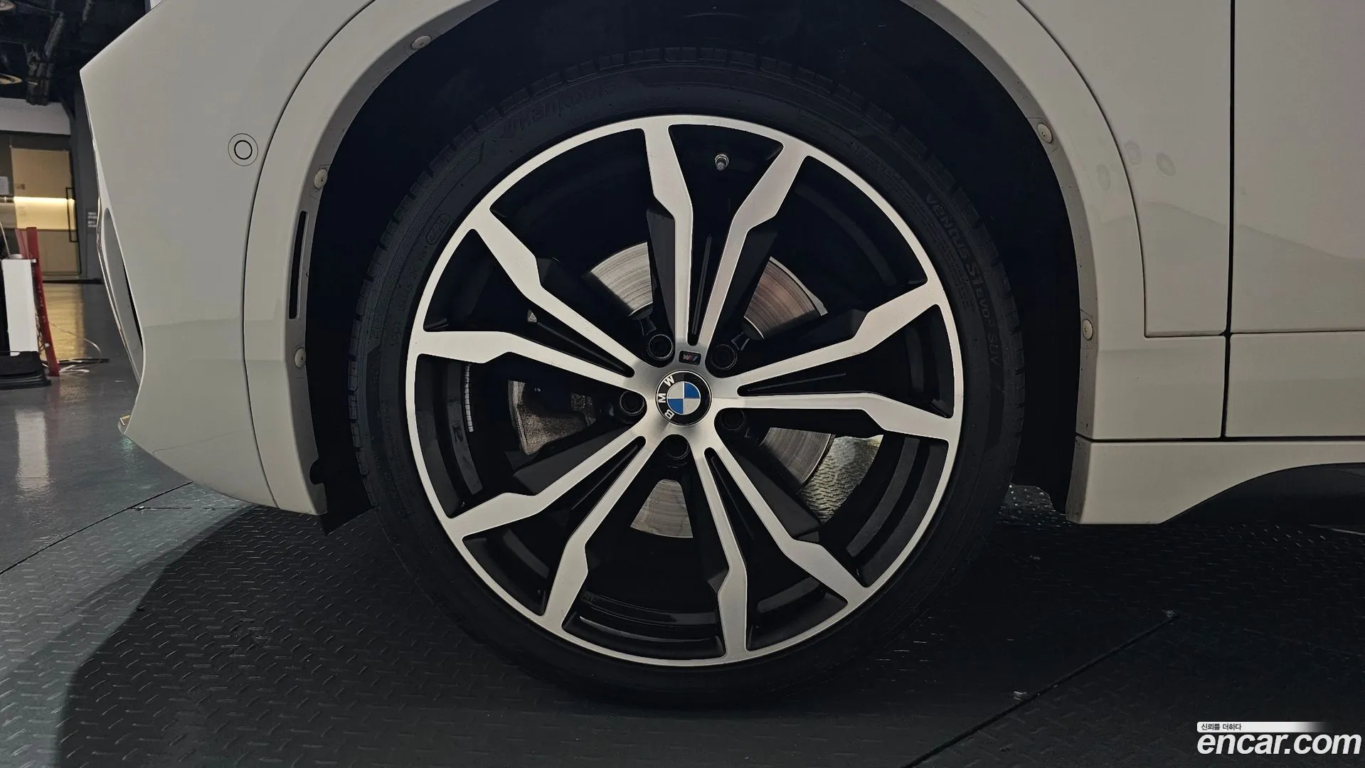 BMW X2 2023 — фото 5
