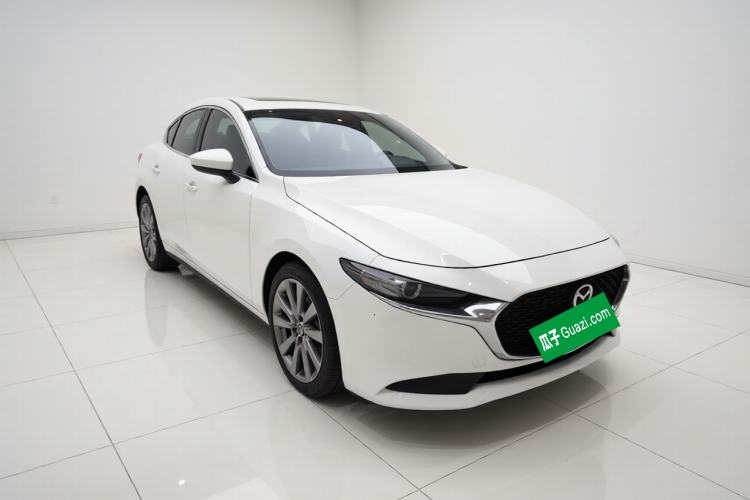 Mazda Mazda 3 2023 — 3