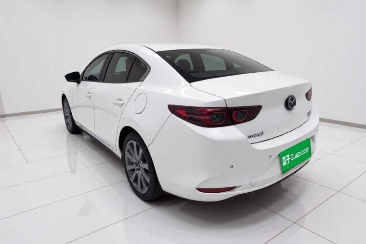 Mazda Mazda 3 2023 — 4