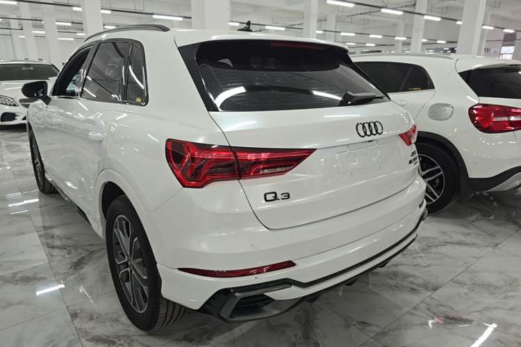 Audi Q3 2023 — 4