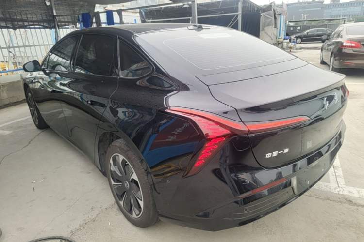 Hongqi Tiangong 05 2025 — 4