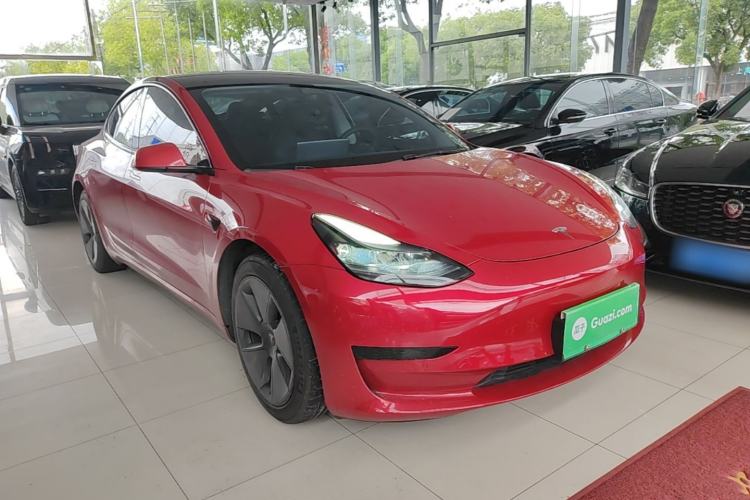 Tesla Model 3 2022 — 3