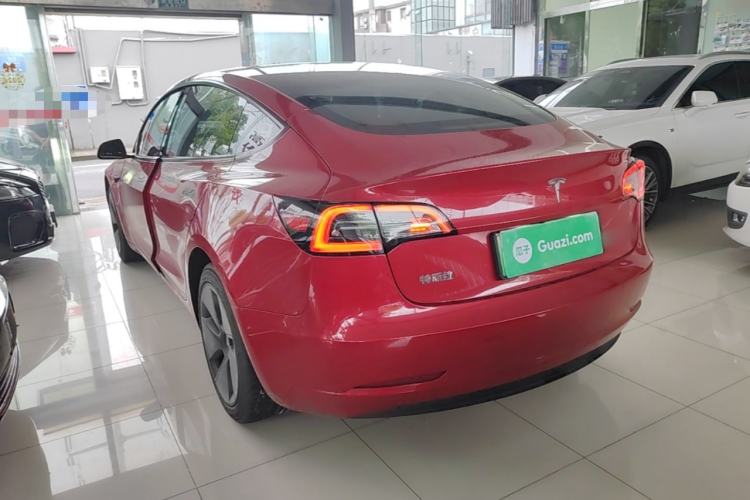 Tesla Model 3 2022 — 4