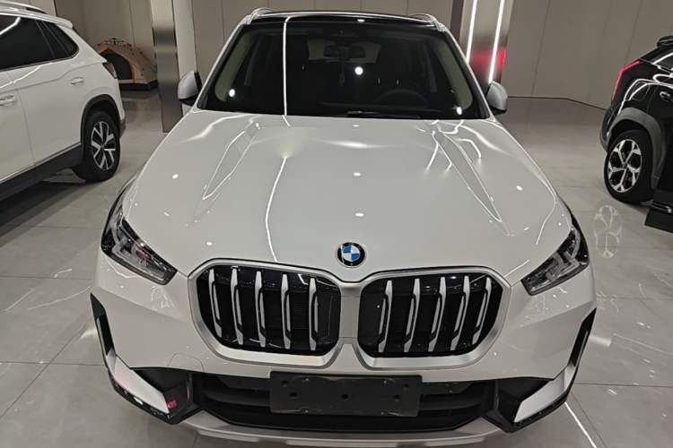 BMW X1 2023 — фото 2