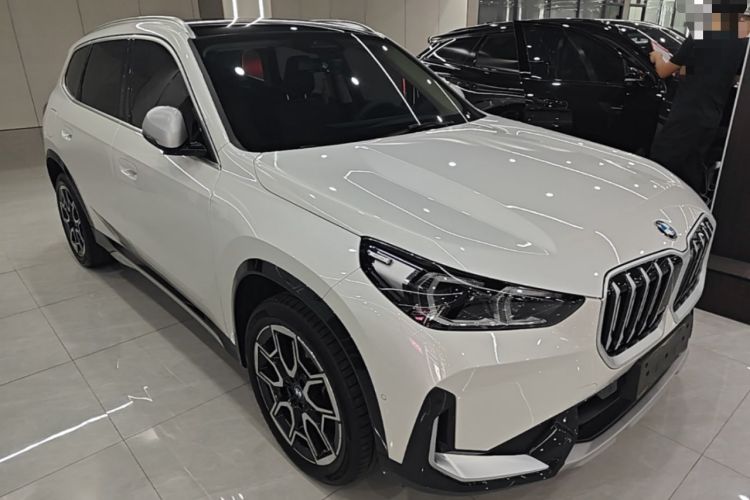 BMW X1 2023 — фото 3