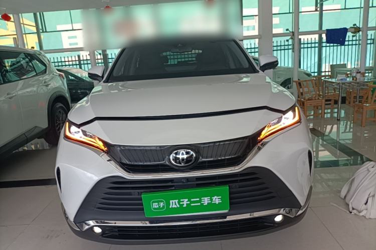 Toyota Harrier 2023 — 2