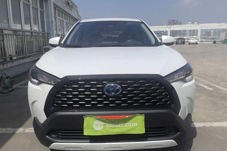 Toyota Corolla Cross 2023 — 2