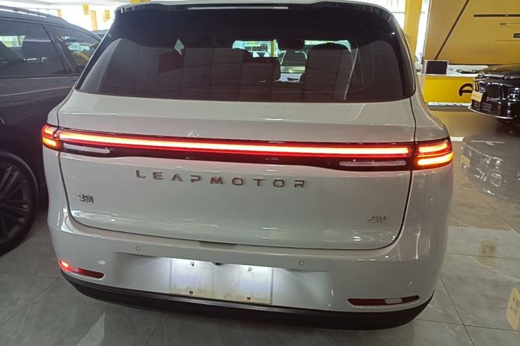 Leapmotor C10 2024 — 5
