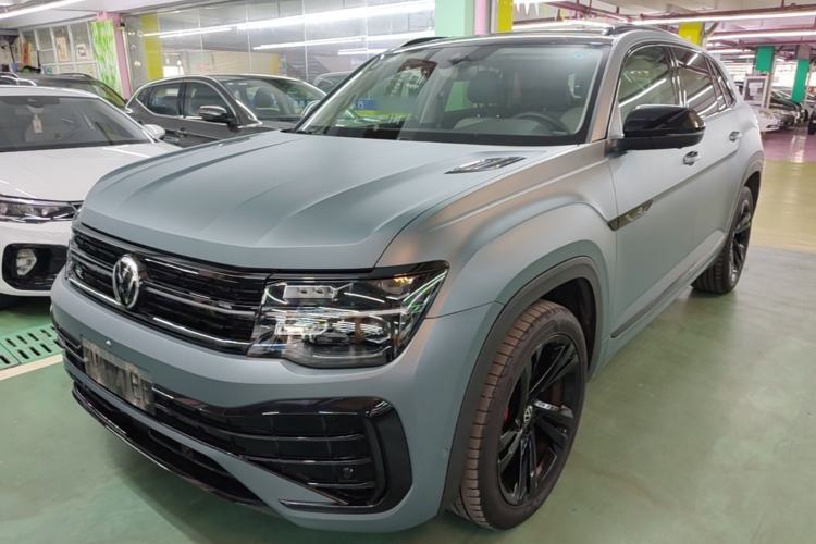 Volkswagen teramont x 2023 — фото 1